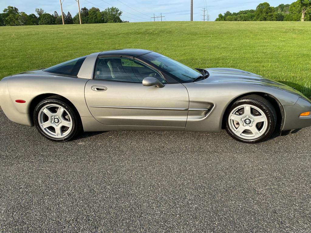 C5 Corvettes For Sale